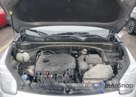 2021 Kia Sportage Lx z USA, uszkodzony, nr VIN KNDPM3AC5M7939669